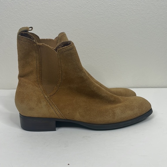 Antonio‎ Melani Suede Ankle Boots Womens size 10 Taupe AS IS - Picture 3 of 7
